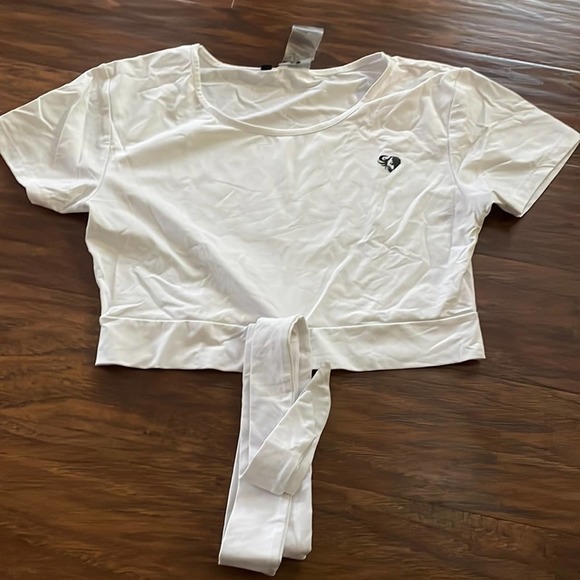 Women’s Best True Tie Crop Top | White | Size L - Picture 4 of 4